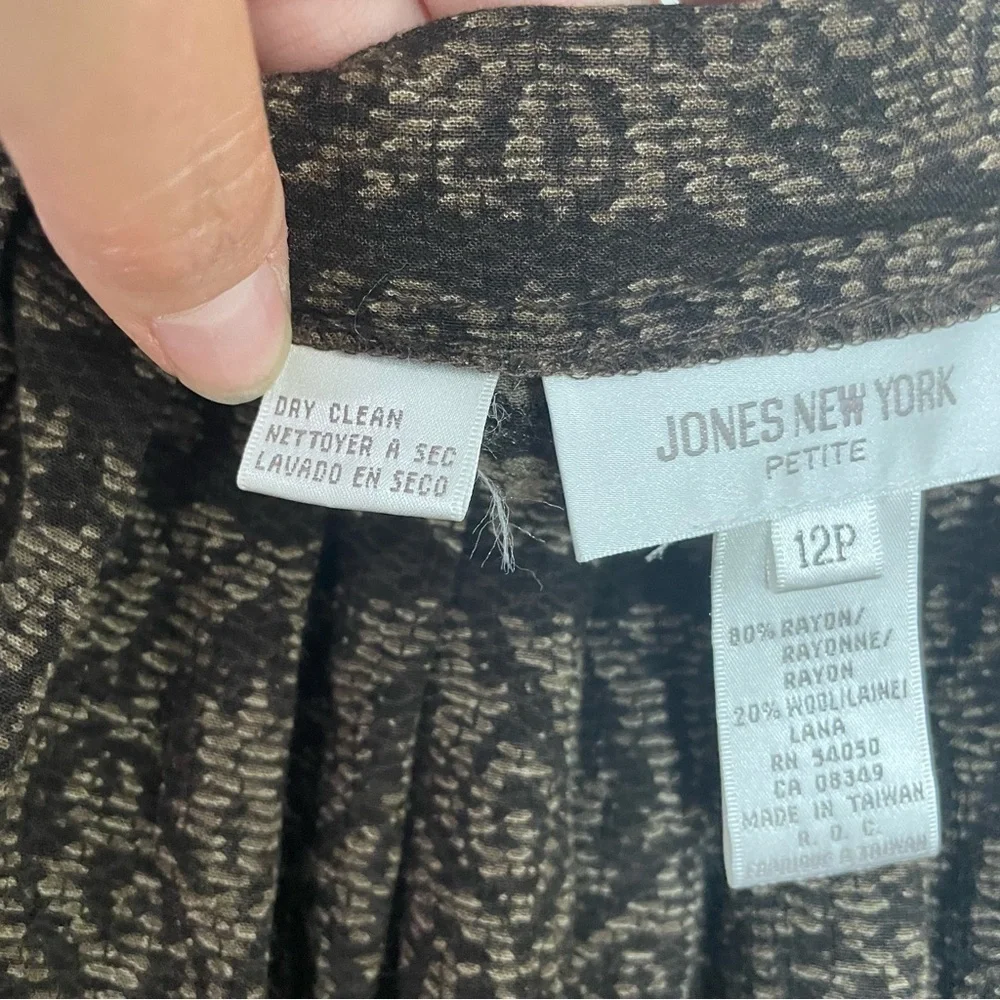 [Jones New York] Vintage 100% Rayon Brown Printed Maxi Wrap Skirt
